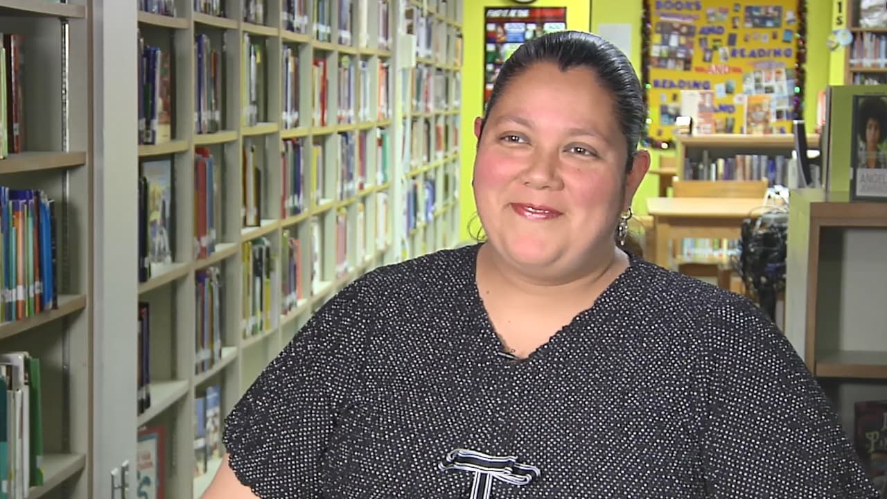 The Dallas teacher who brings Mariachi music into her classroom