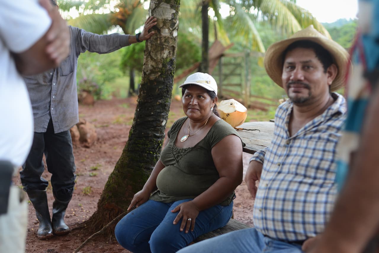 Ramírez tiene cuarenta años, cuatro hijos y vive de trabajar la tierra en el departamento sureño de Nueva Guinea, epicentro de las protestas contra el canal chino.