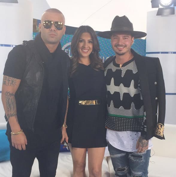 Maity muy bien acompañada de Wisin y J Balvin.