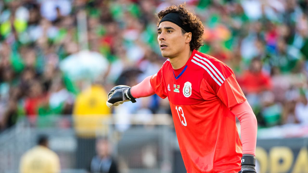 La Copa América sembró dudas en el futuro de Guillermo Ochoa