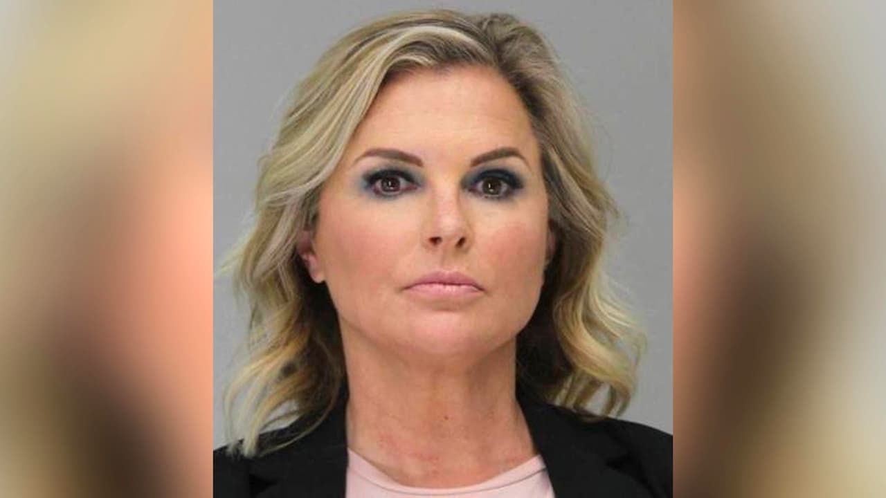 A pesar de que un juez del condado ordenará el cierre del establecimiento, Luther continuó operando.
<br>