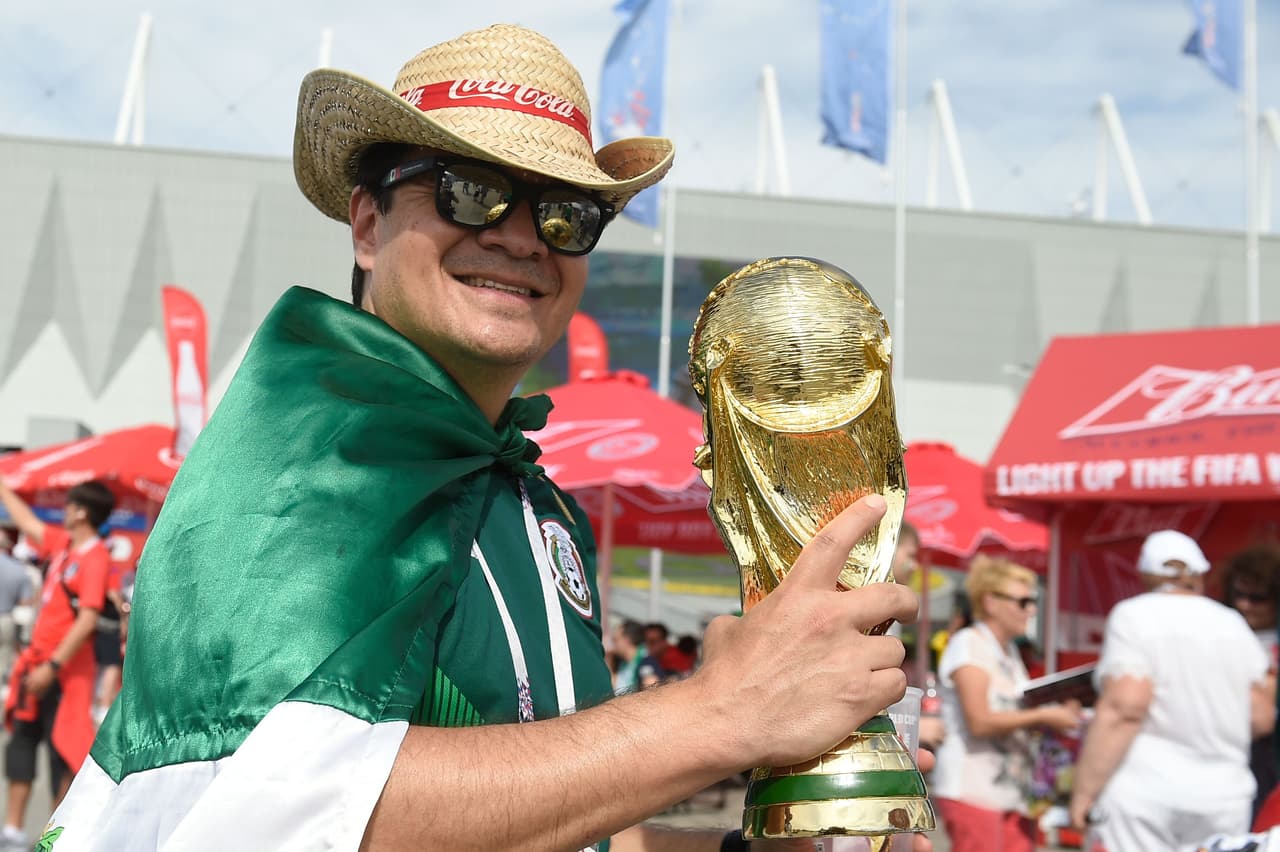 Las 16 selecciones que no lograron pasar de la fase de grupos y jugaron tan solo tres partidos, recibirán ocho millones de dólares cada uno, sin importar los resultados que hayan conseguido.