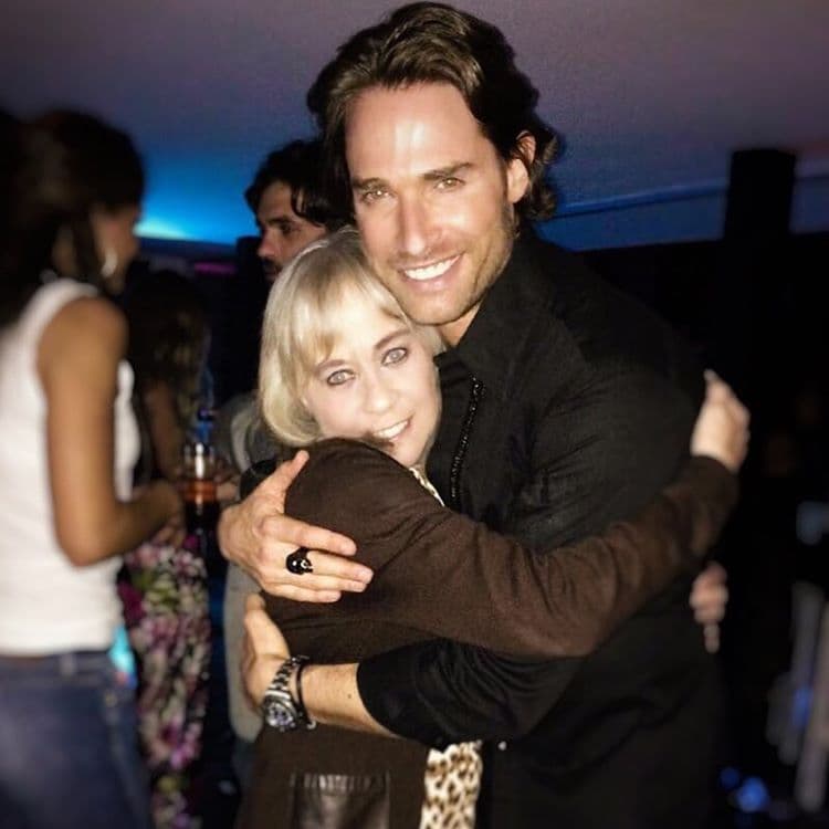 Al saber la noticia, Sebastián Rulli lamentó su partida: Recordando la hermosa amistad que nos unía. Lamento profundamente la partida de mi queridísima Mariana Karr. Con su muerte, la actriz dejó un hueco en el mundo de las telenovelas.