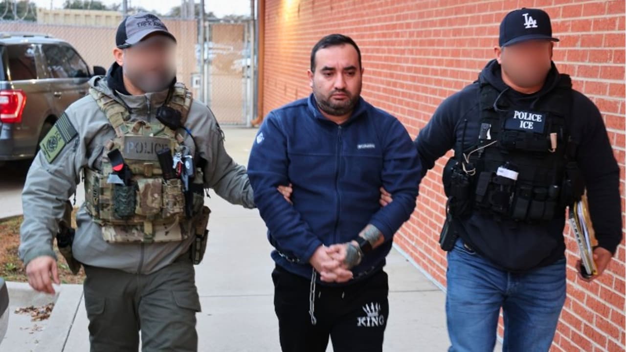 ICE detiene a guatemalteco buscado por asesinato en el norte de Texas