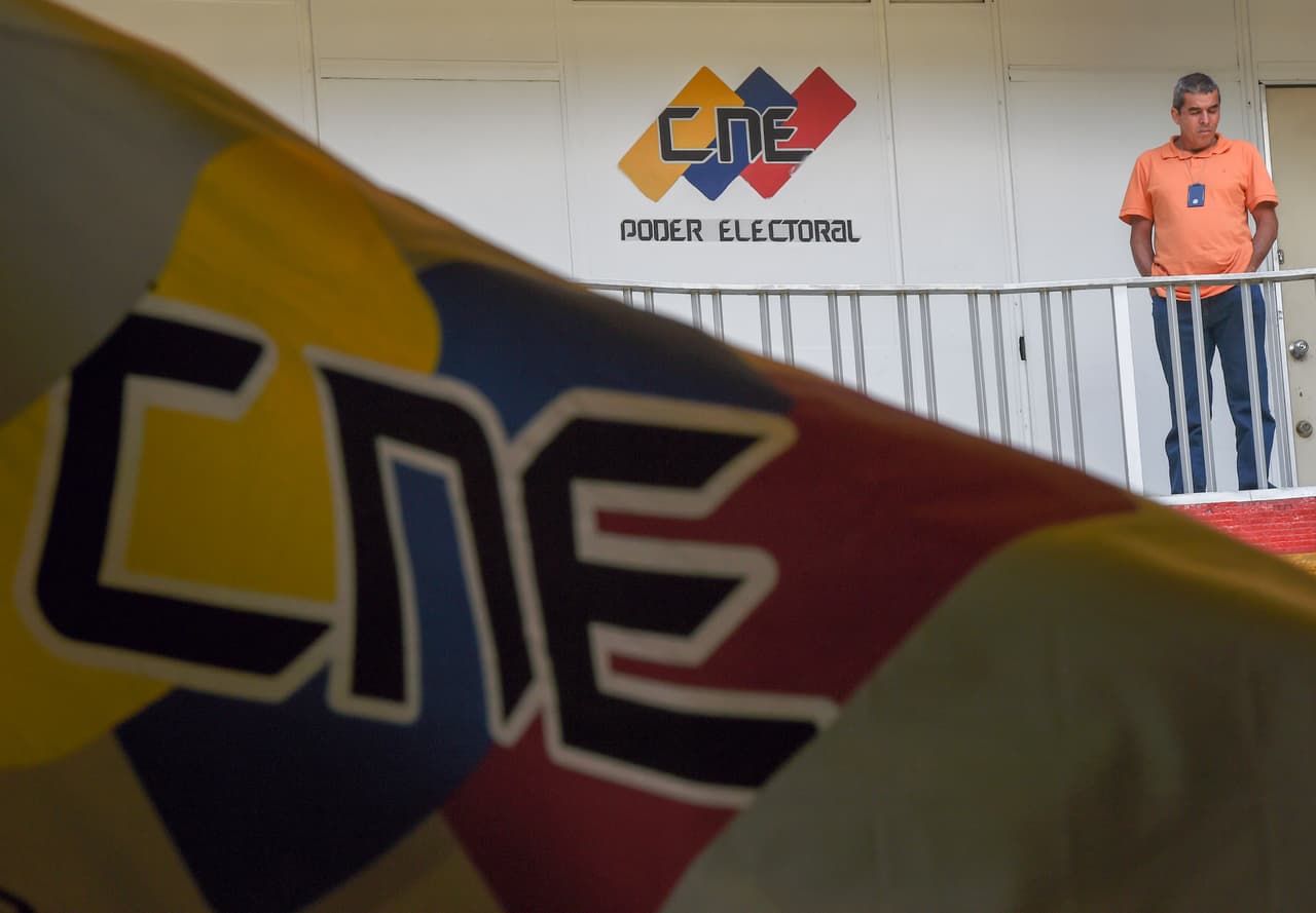 Para avanzar con el referendo revocatorio, se deben reunir unos 4 millones de firmas.