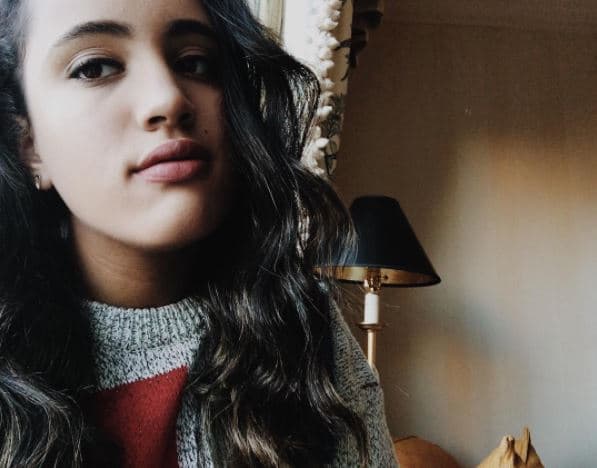 La jovencita de 16 años intenta hacer carrera en el mundo del modelaje y pertenece a la prestigiosa agencia de modelos IMG.