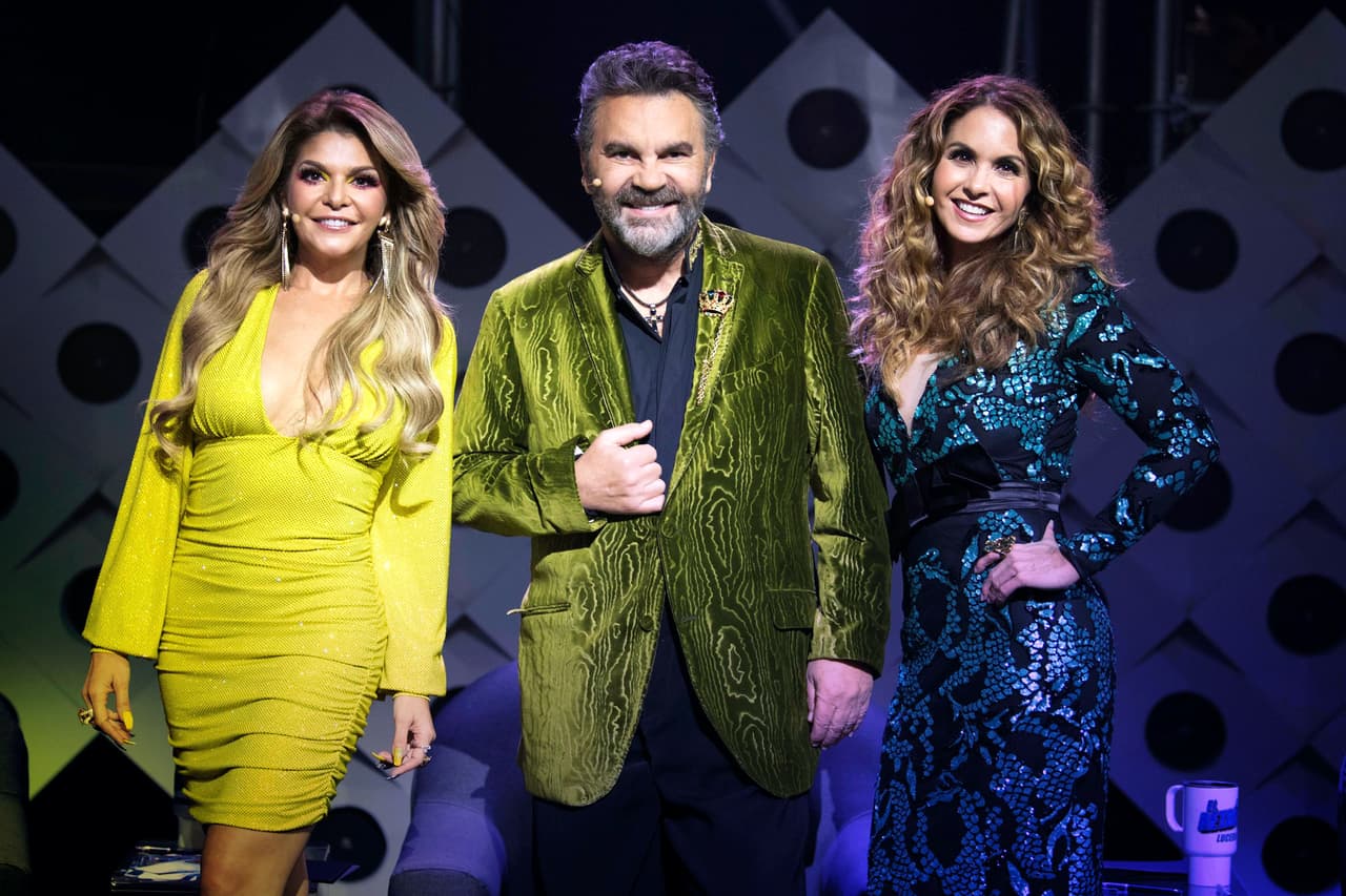 <b><a href="https://www.univision.com/entretenimiento/chismes/mama-de-manuel-mijares-acuso-de-infiel-a-lucero" target="_blank">"Ya no soy esposa"</a></b>, exclamó. 
<br>