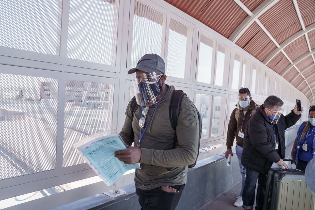 Abogado del sur de Florida explica a quiénes no afectará la medida del gobernador de Texas sobre inmigrantes