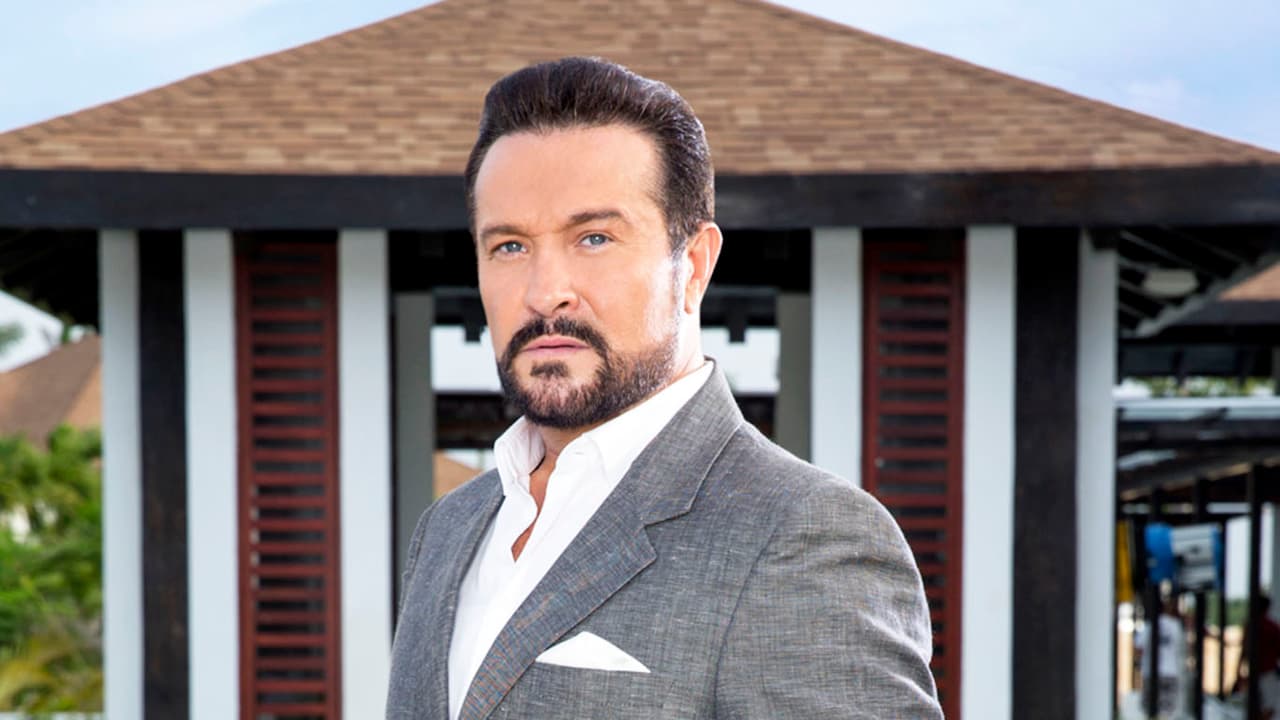 Arturo Peniche es Gonzalo Murat