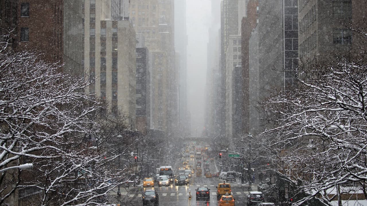 La tormenta invernal más grande en años llega al área tri-estatal