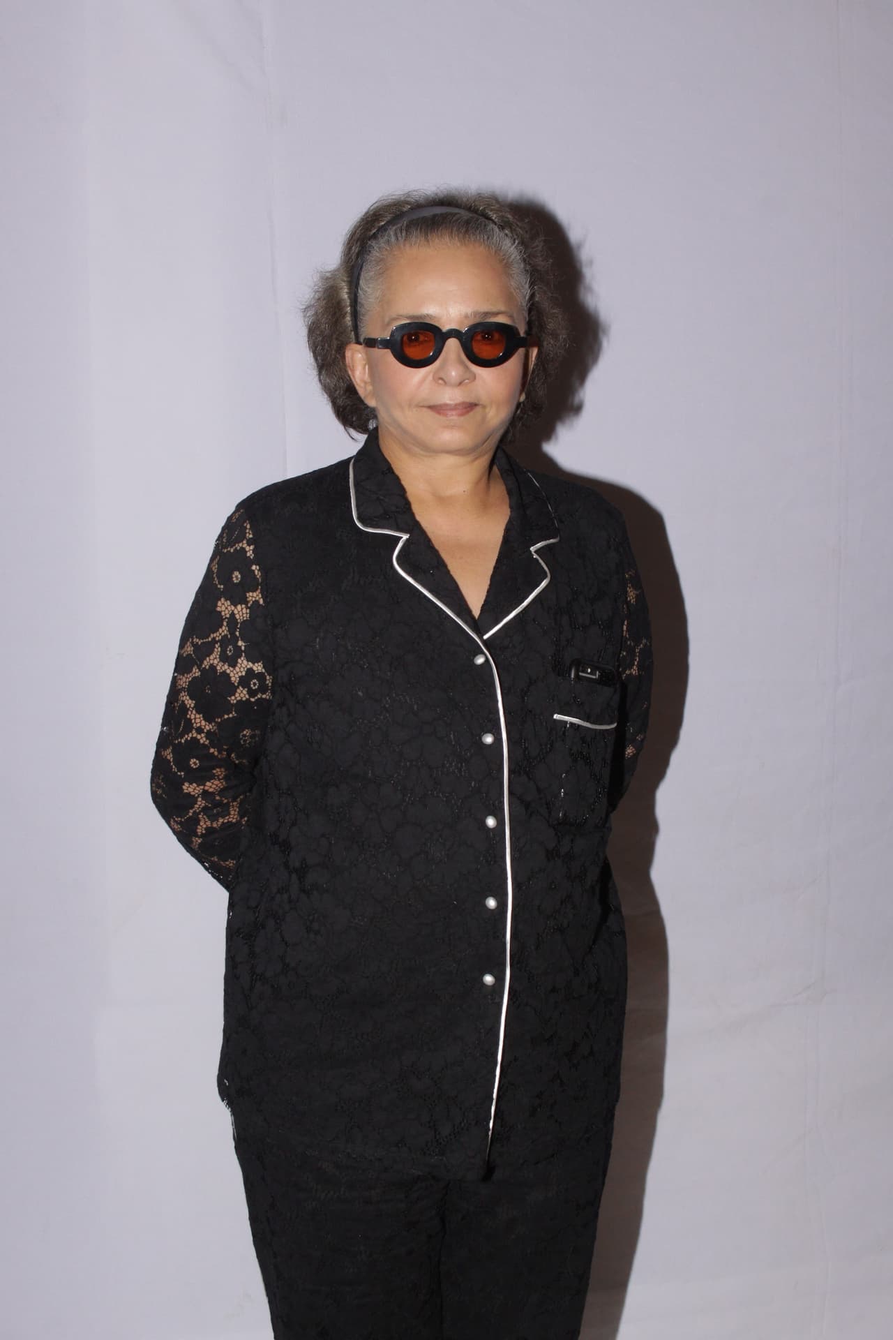 La primera actriz de telenovelas, 
<b><a href="http://www.univision.com/temas/ana-martin">Ana Martin</a></b>, también conforma el elenco de 'Sin tu mirada', sin dar muchos detalles de su personaje se sabe que su papel será muy tierno y llegará al corazón de todos los televidentes.