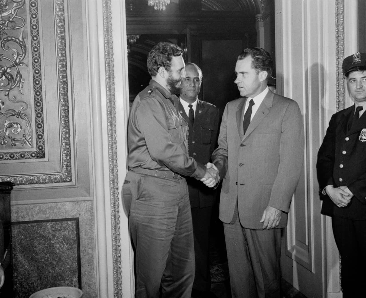 Encuentro de Fidel Castro con el entonces vicepresidente de EEUU Richard Nixon, 1959.