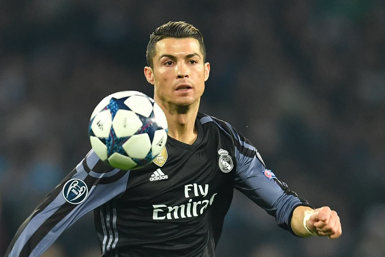 <b>Cristiano Ronaldo</b> sorprendió al mundo hace algunos años cuando anunció que se había convertido en padre gracias a un vientre de alquiler.