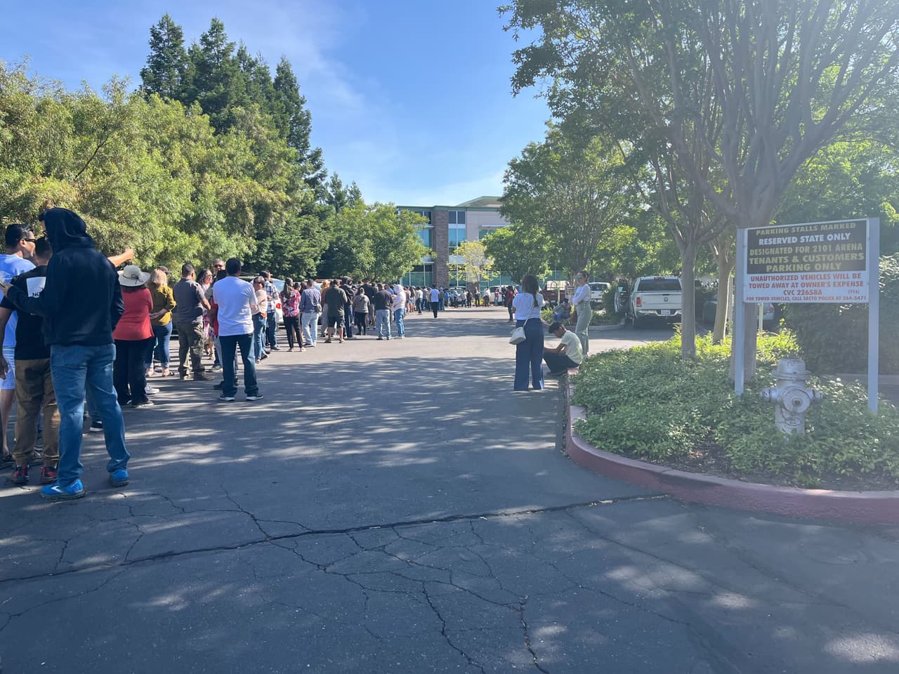 <b><a href="https://www.univision.com/local/houston-kxln/denuncian-filas-interminables-votar-houston-dallas-elecciones-mexico-fotos?12345" target="_blank">Contrario a otras ciudades</a></b> de Estados Unidos e incluso de California, en Sacramento los votantes no estaban aglomerados.