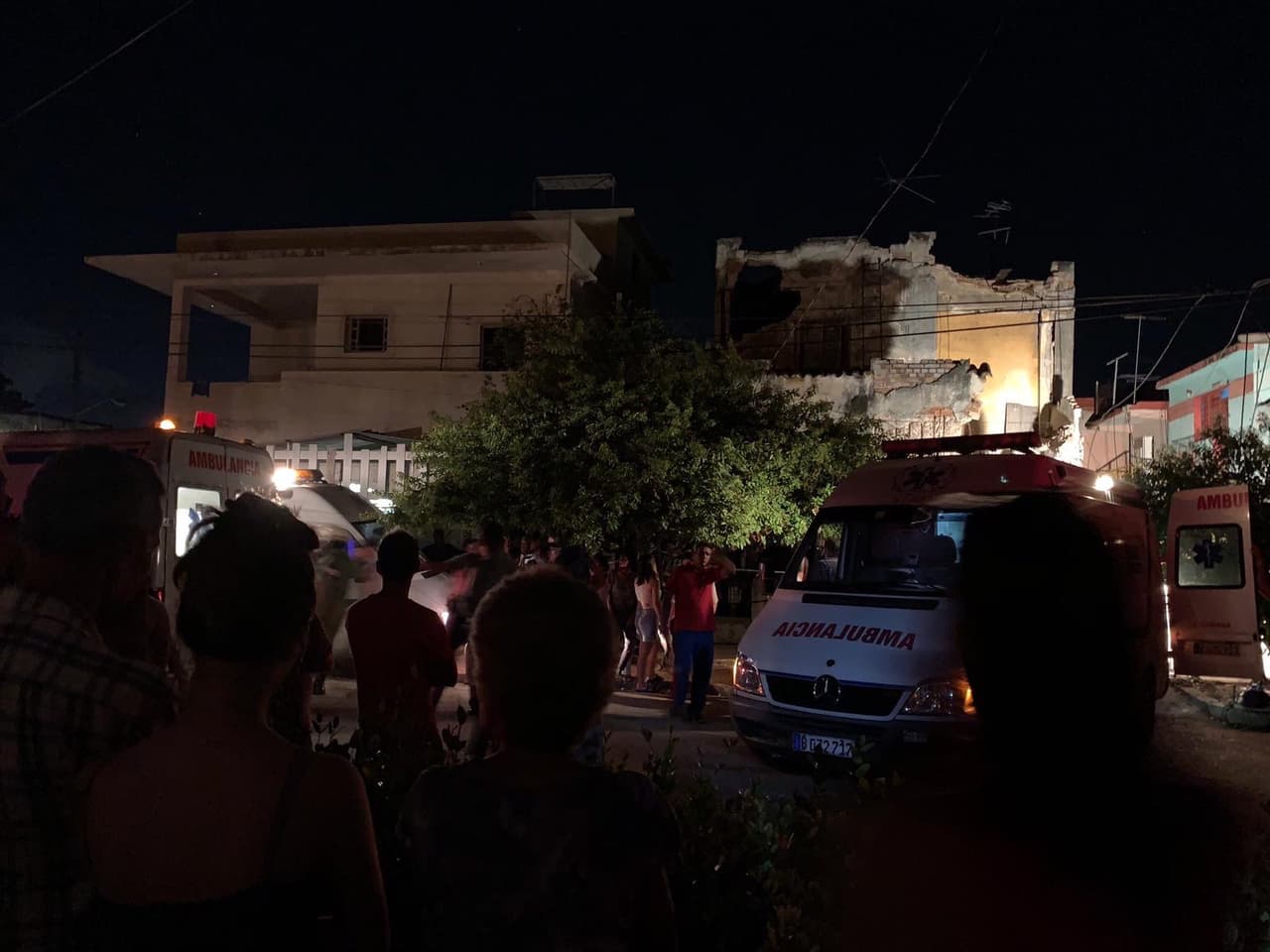 Dos muertes más que se suman a la larga lista de fallecidos debido a los derrumbes en la Habana.