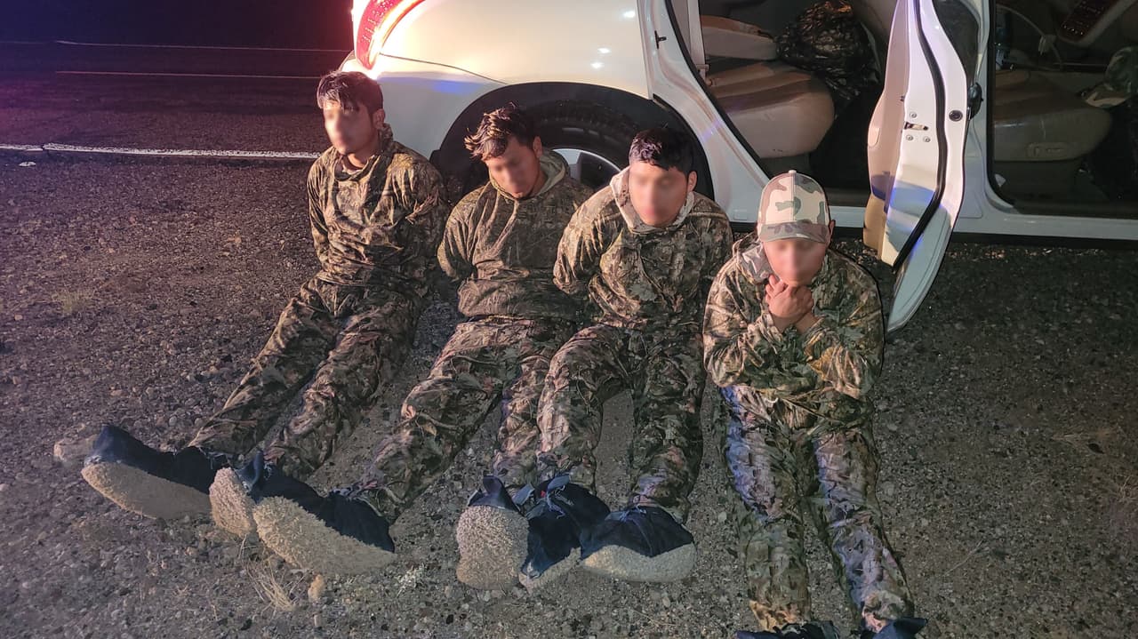 Un total de nueve migrantes fueron arrestados luego de las detenciones de vehículos.