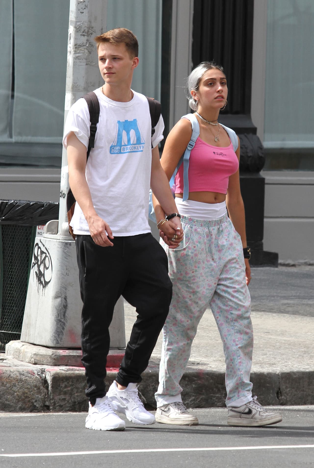 Esta tendencia es conocida como el "Granny Hair".