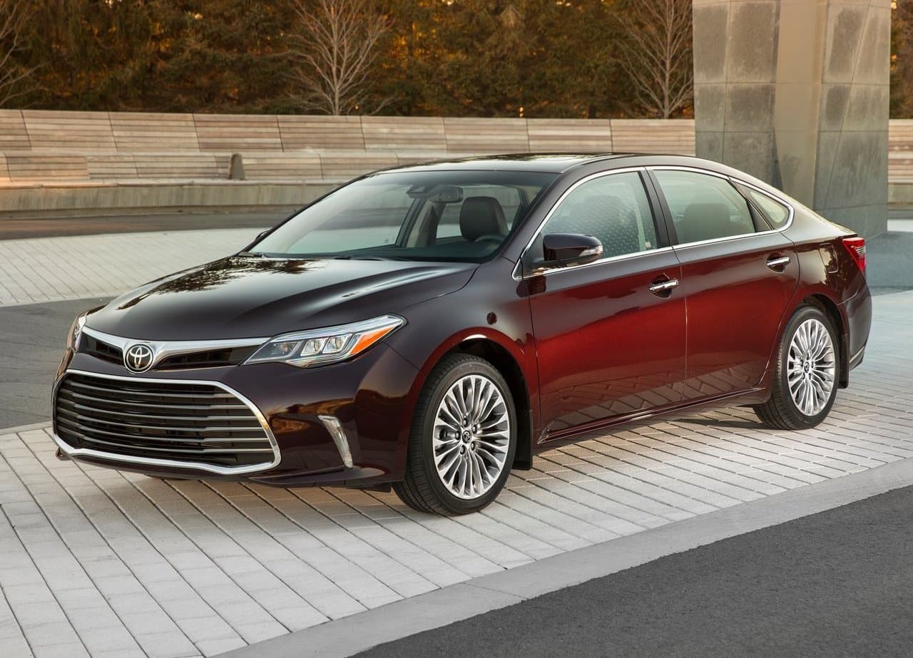 <h3 class="cms-H3-H3"><b>Toyota Avalon</b></h3>
<br>
<br>
<b>Modelos:</b> 2012 – 2018 
<br>
<b>Unidades involucradas:</b> 241,845