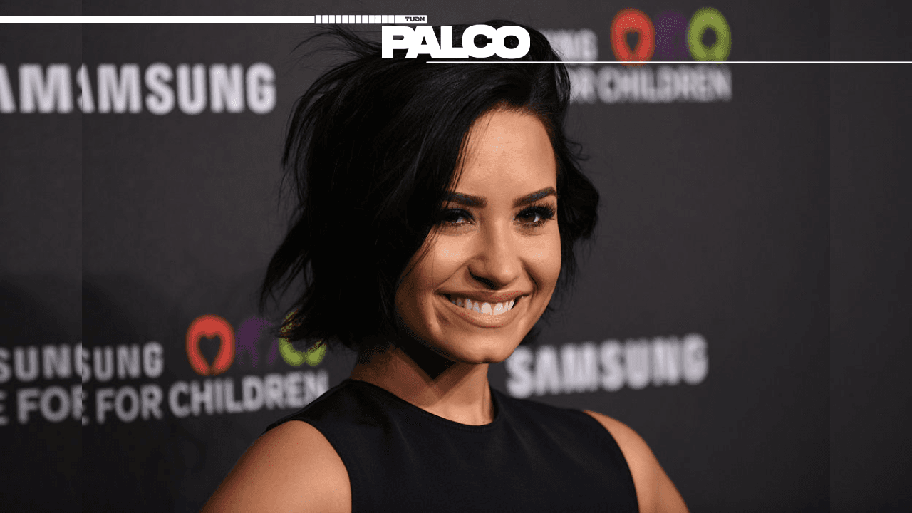 Demi Lovato termina rehabilitación y estrena llamativo tatuaje | Con la cabeza recién afeitada, la cantante está de regreso tras completar otro periodo.