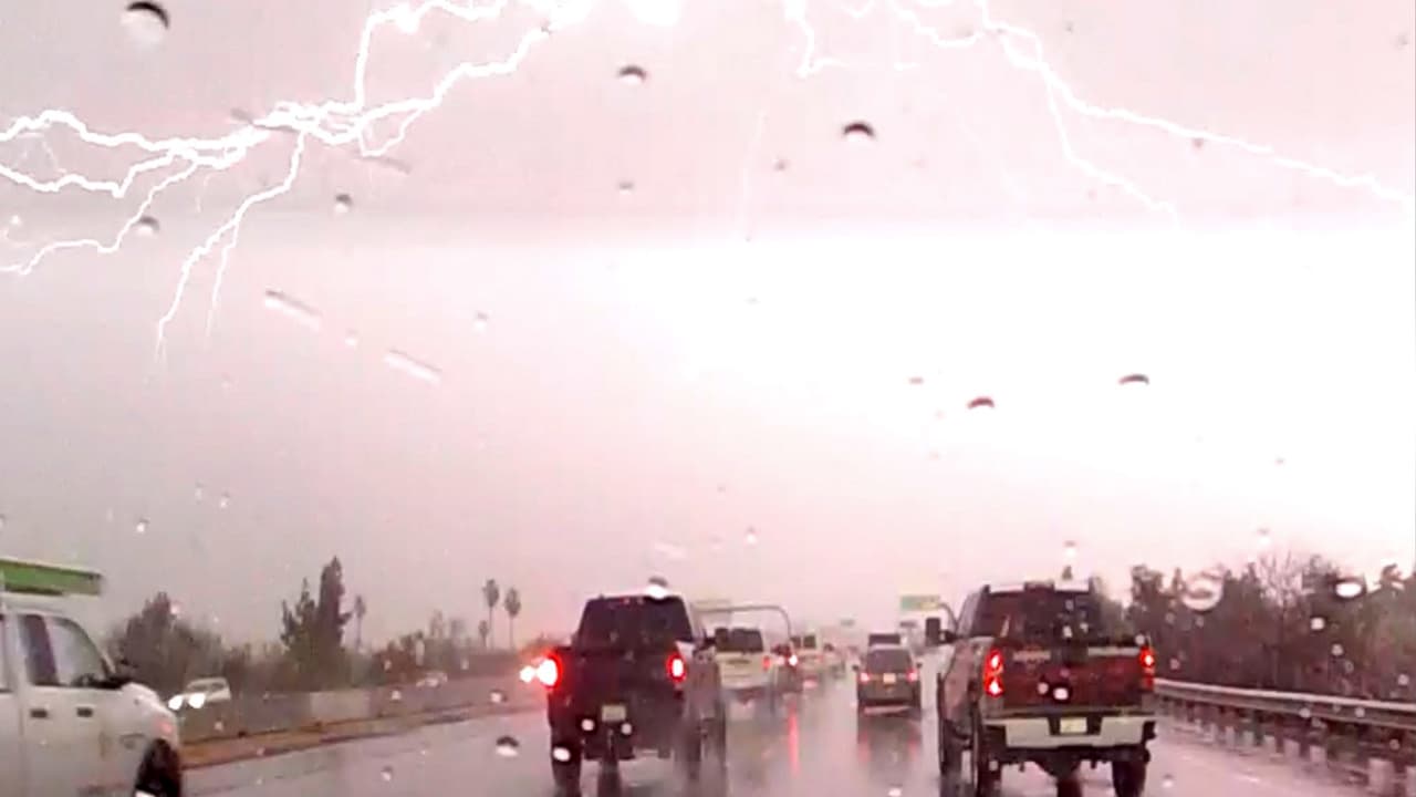 Miles de residentes del Valle Central se quedan sin electricidad debido a tormenta, reporta PG&E