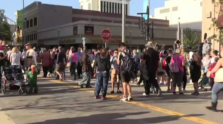 Celebran gran reapertura de calle Fulton en Fresno
