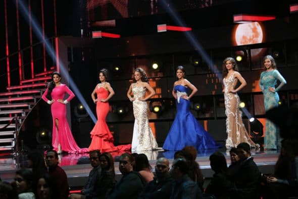 Los diamantes son los mejores amigos de las mujeres... Y si no, pregúntenle a las chicas de Nuestra Belleza Latina quienes desfilaron al son de uno de los temas más emblemáticos de Marilyn Monroe.