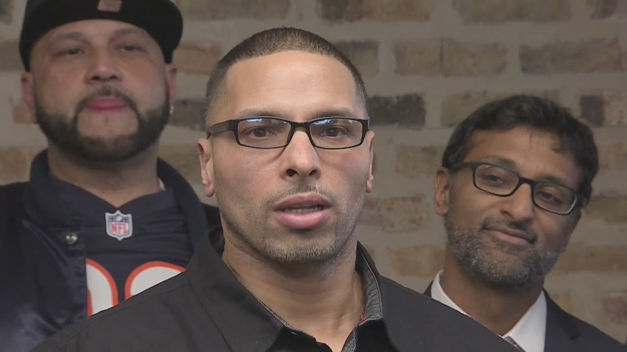 Thomas Sierra pasó 22 años en la cárcel y fue declarado inocente, un expolicía lo incriminó