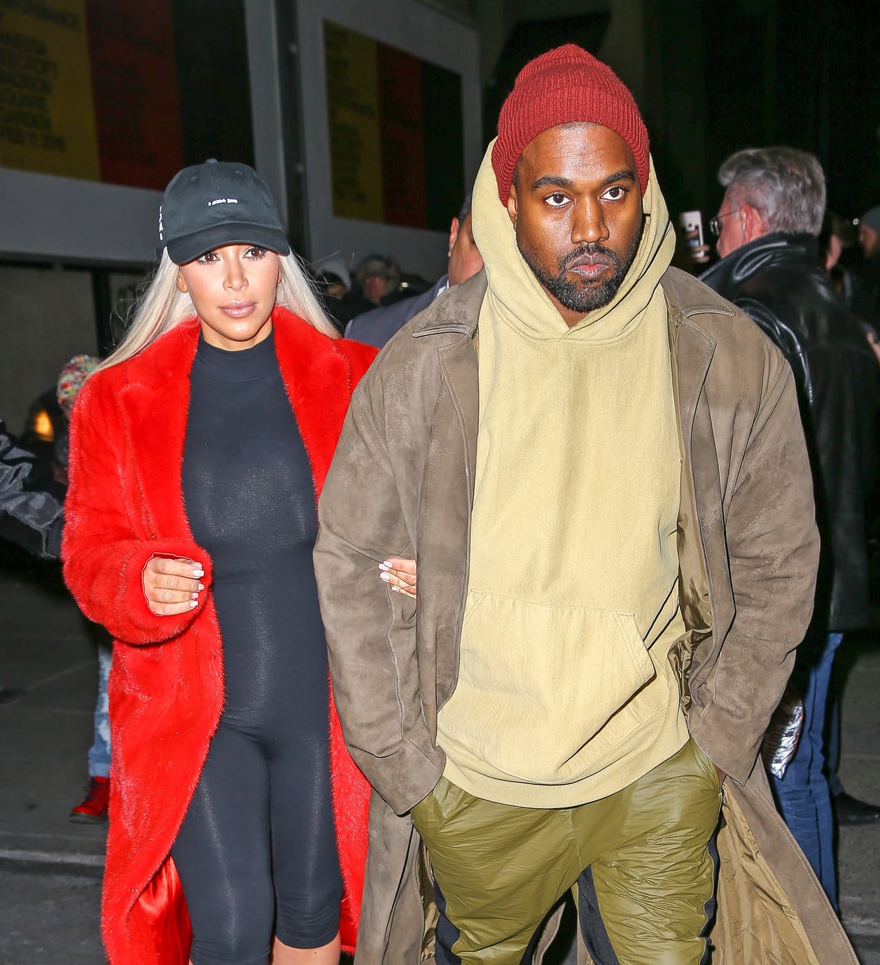 Pizza Hut ofrece 'trabajo' al endeudado Kanye West 