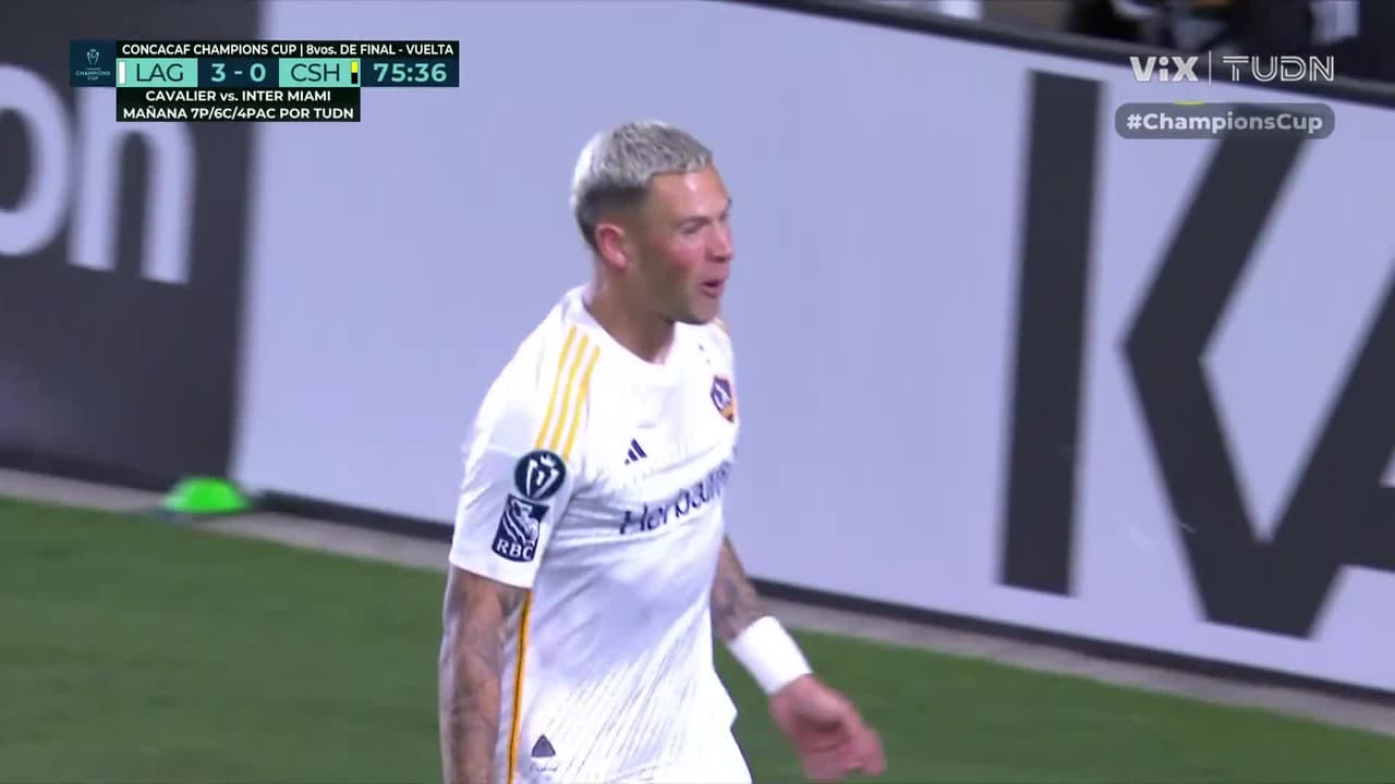 ¡Gol errado, gol anotado para el Galaxy! El cuarto