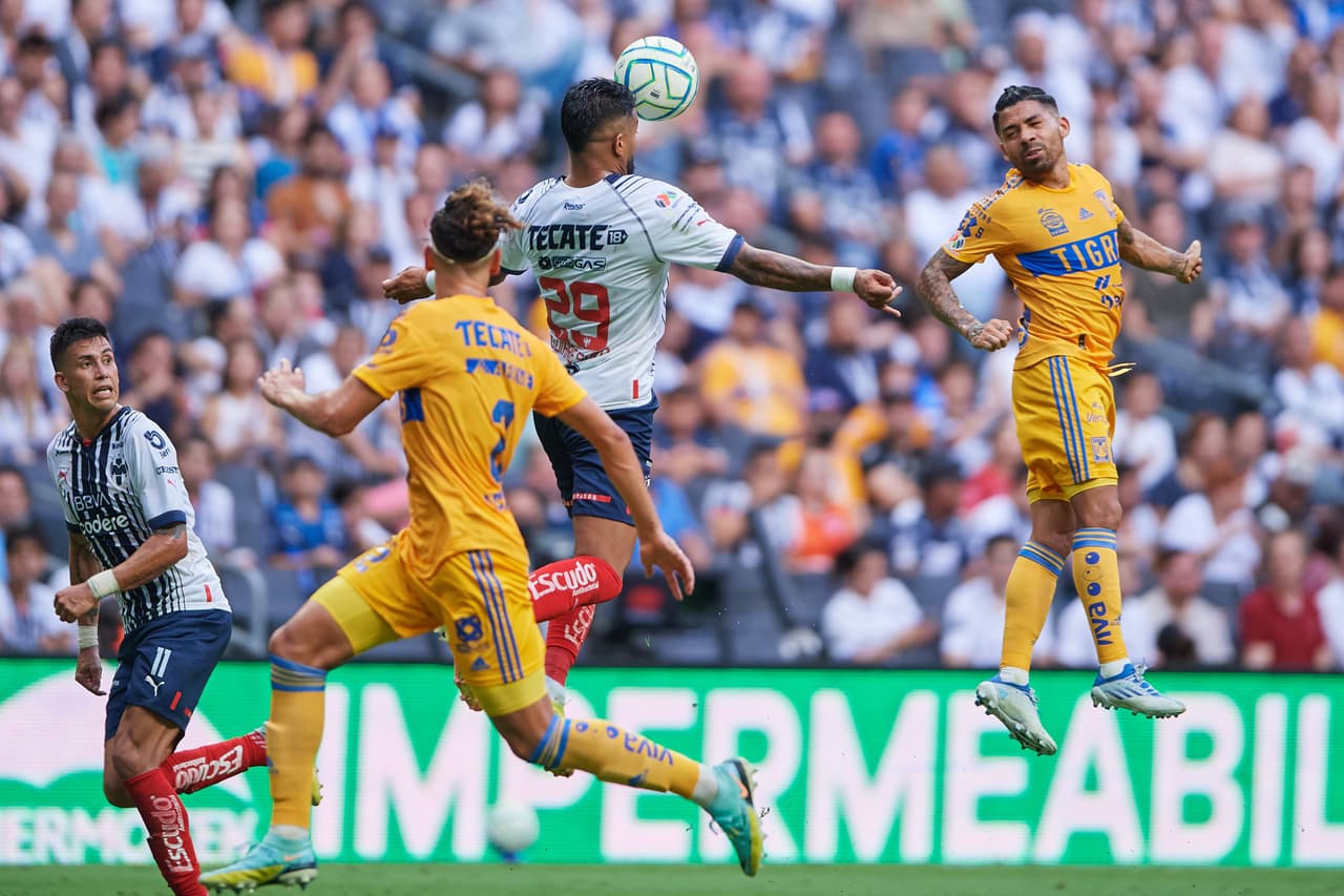 Monterrey y Tigres no pasaron del empate en un Clásico Regio que tuvo jugadas emocionantes pero los puntos se dividieron.