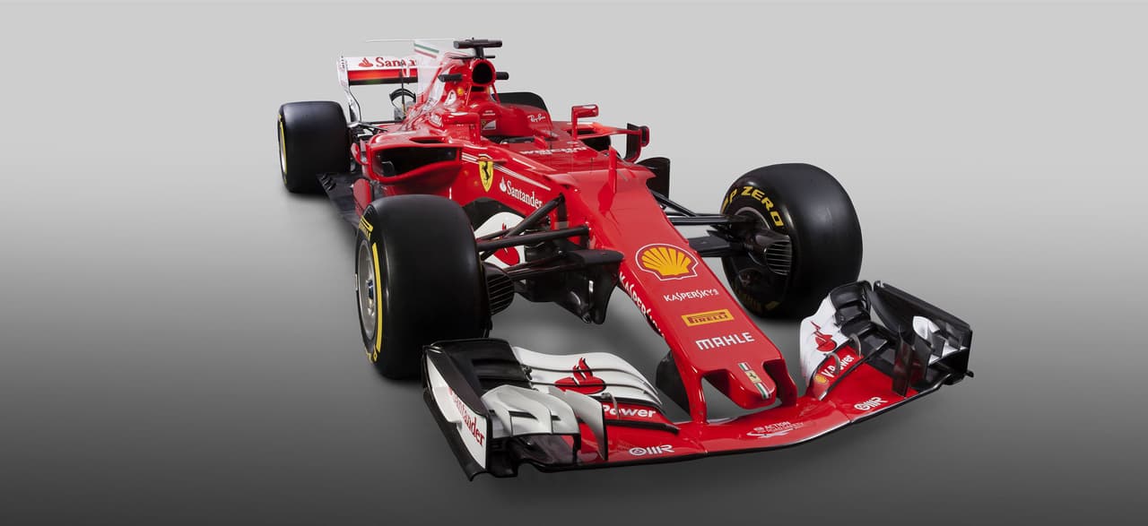 <b><a href="http://www.univision.com/noticias/ferrari">Ferrari</a></b> tiene listo su nuevo
<b>SF70H</b>, con el cual irá en busca de la gloria perdida en los últimos años a manos de Mercedes y Red Bull en la
<b>Fórmula 1</b>. En esta galería veremos el monoplaza.