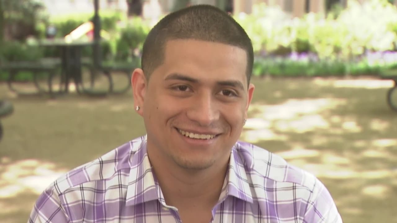 "La educación me salvó": el hispano que fue pandillero y está a punto de graduarse de Columbia