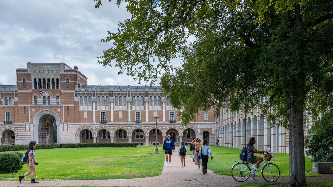 Posible homicidio-suicidio: Hallan muerta a una estudiante de la Universidad Rice en su dormitorio