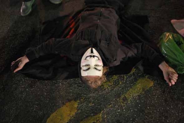 20 DE AGOSTO: Comienza el proceso judicial. Un gran jurado del condado de St. Louis inicia las audiencias orales sobre las pruebas recabadas hasta el momento sobre la muerte de Brown. 21 DE AGOSTO: La Guardia Nacional inicia la retirada gradual de Ferguson tras dos días y dos noches de calma. 25 DE AGOSTO: Miles de personas despiden a Brown en un funeral celebrado en Ferguson. 3 DE SEPTIEMBRE: El gobernador de Missouri da por concluido el estado de emergencia. Ferguson recupera la normalidad. Con la información de Univision.com