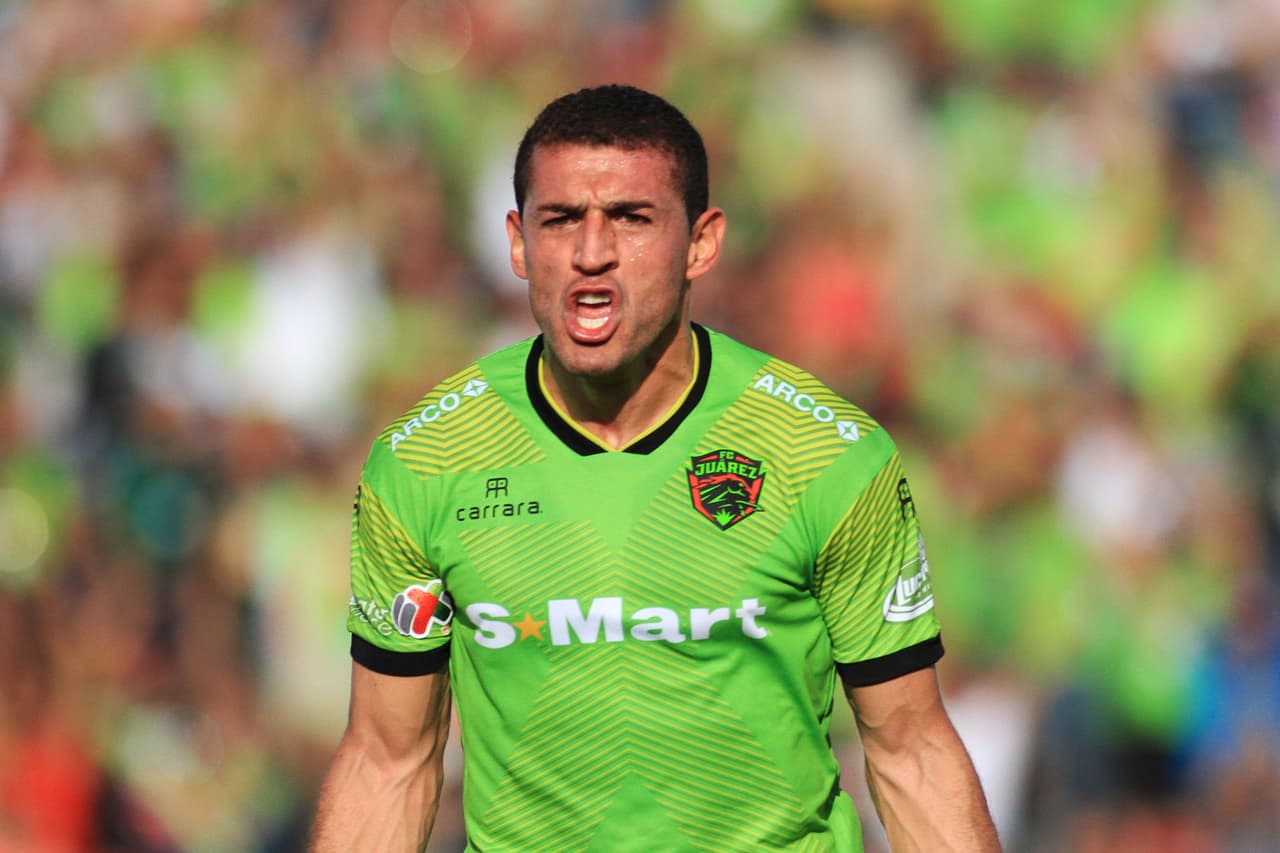 Fernández marcó el primer gol en la historia de Juárez en Primera División.