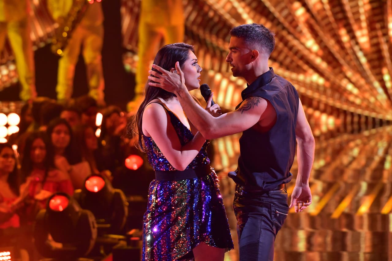 Tras su presentación, la 'Tormenta Tropical' recibió buenas críticas por parte de los jueces, pero sobre de Daddy Yankee, quien destacó cuánto le había gustado al público su interpretación.