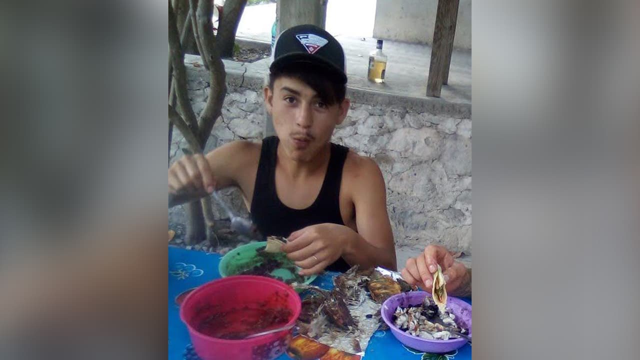 El joven llegó a la ciudad de Houston en el mes de junio y, de acuerdo con su padre, esta es la tercera vez que sale de su casa por más de un día, han pasado casi dos meses y todavía no tienen noticias sobre su paradero.