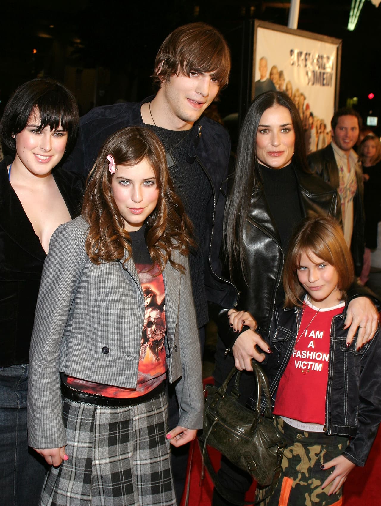 Aunque actualmente Demi Moore y Ashton Kutcher no se encuentran juntos, al menos queda el grato recuerdo del padrastro en el que el actor se convirtió mientras estuvo al lado de esta bella actriz.