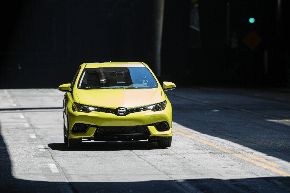 El Scion iM 2016 ofrece un manejo competente y para -casi- todo público