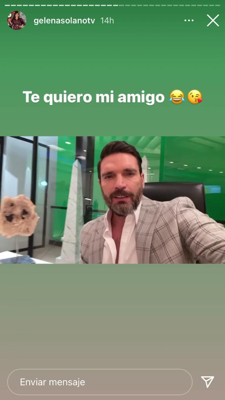 Por su parte, el actor Julián Gil le mandó un mensaje por video felicitándola por cumplir un año más de vida, además de enviarle muchos abrazos y llamarla "la más sexy de Nueva York".