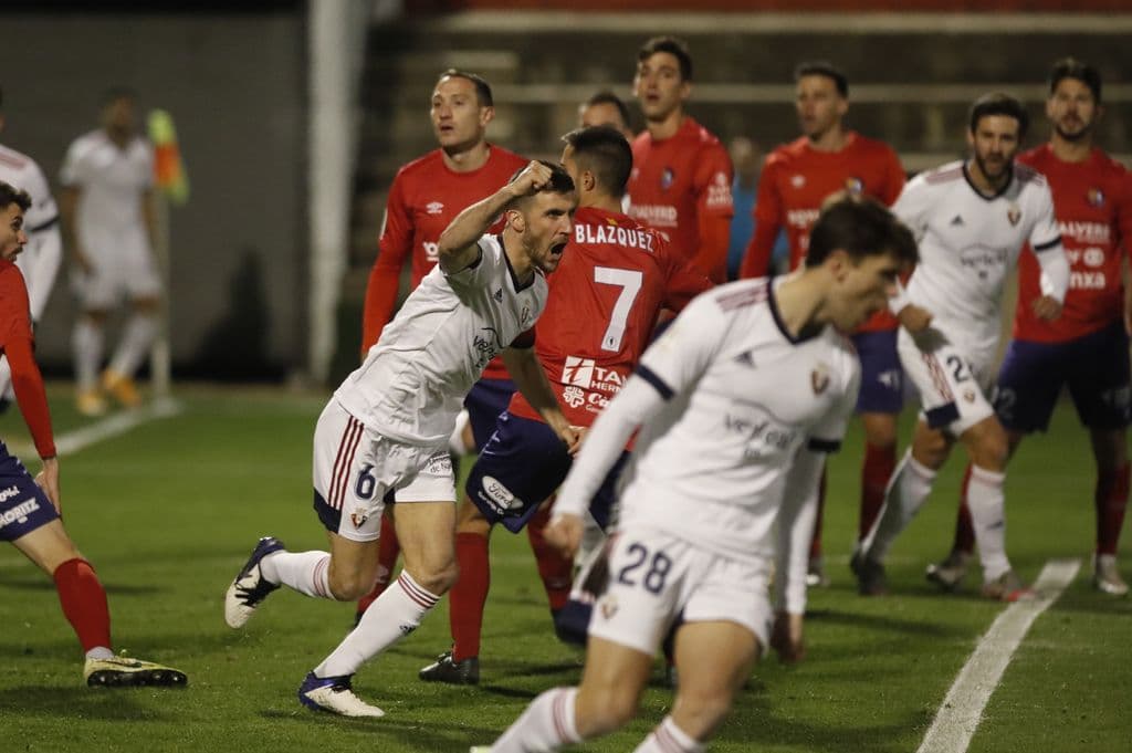 Osasuna tundió al Olot 0-3 y así avanzan a la siguiente ronda.