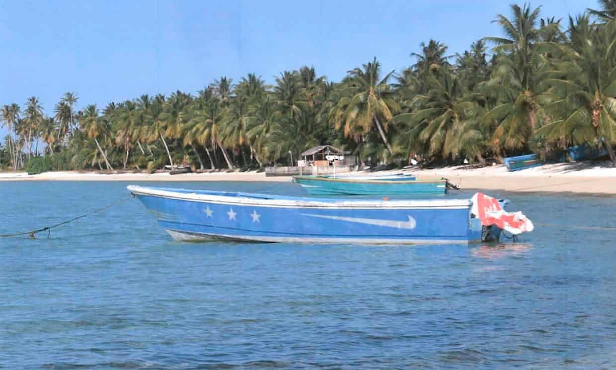 Un 'bote fantasma' con $80 millones en cocaína aparece en isla del Pacífico