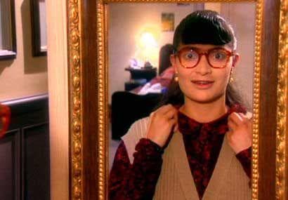 <b>Ana María Orozco</b> fue la encargada de darle vida a 'Beatriz Pinzón', una chica tímida y con poca gracia física, pero de muy buen corazón e inteligente. Dicha historia se transmitió por más de 180 país, con lo cual logró romper una afamada marca.