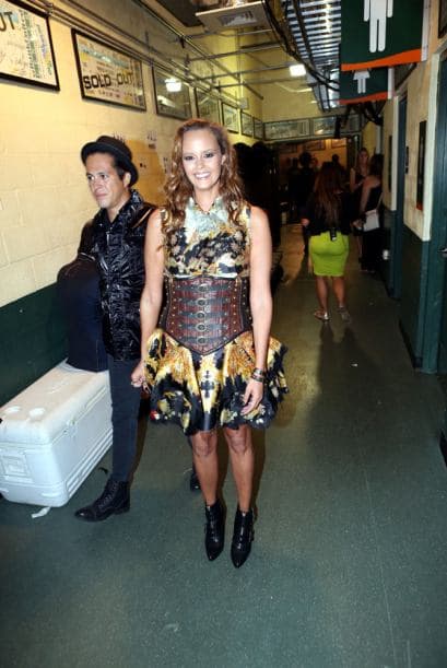 Shaila Dúrcal nos enseñó el modelito que usó en la 'party'.