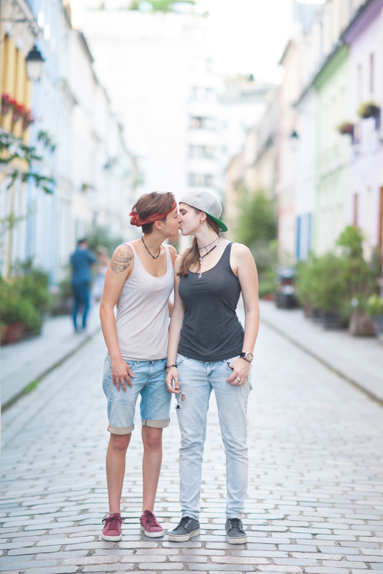 Audrey y Cecile, París,
<a href="http://www.questforbeauty.co/france#2">Francia</a>, julio 2016.