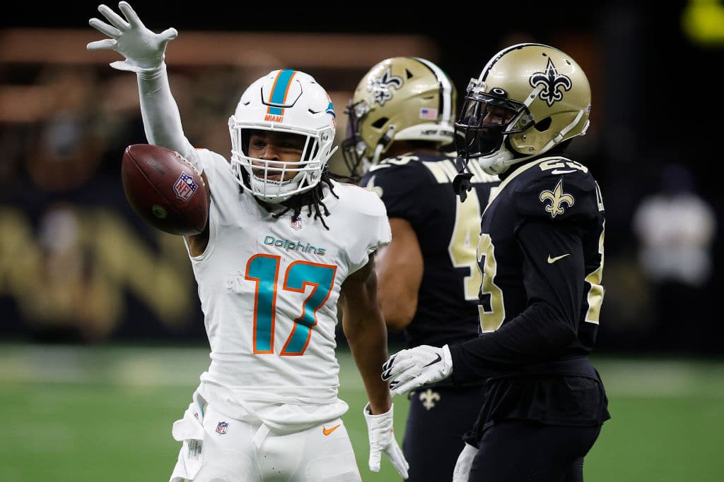 Los Dolphins soprenden en Nuevo Orleans y vencen fácilmente a los Saints 20-3 en el Mercedes-Benz Superdome.