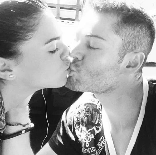 Recordemos como inició este romance. En agosto del 2016 
<b><a href="http://www.univision.com/temas/livia-brito">Livia Brito</a></b> sorprendió con la noticia de que estaba muy enamorada, el afortunado es el cantante de música urbana, 
<b>Said 'El Caballero'</b>.