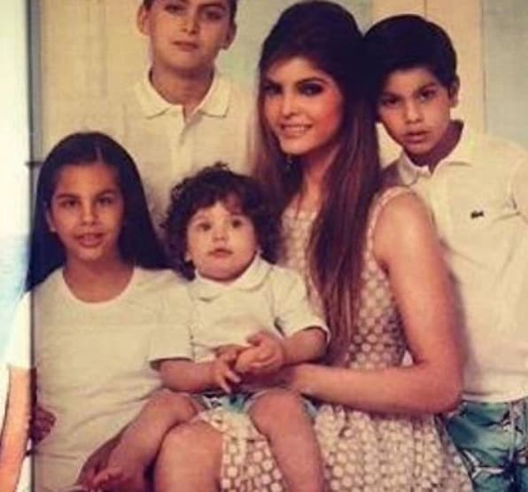 Ana Bárbara adoptó como hijos propios a Paula y José Emilio, hijos de 'El Pirru' y la fallecida actriz Mariana Levy.