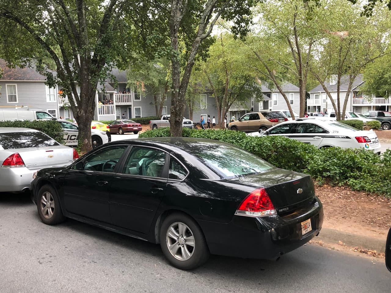 La Policía del condado de Gwinnett dijo que el incidente comenzó como un pleito doméstico entre un hombre y una mujer.