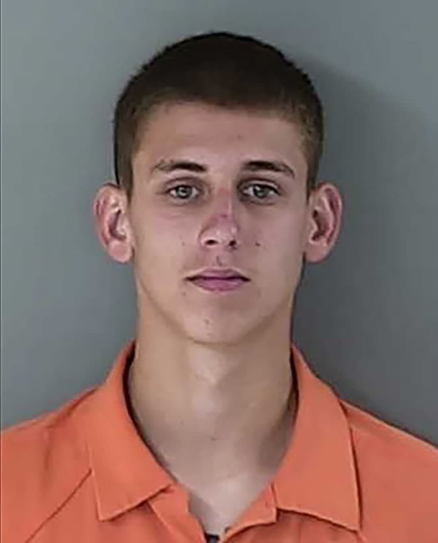 Cody Herrera no podrá tener relaciones sexuales mientras cumpla su sentencia de libertad condicional, a no ser que contraiga matrimonio.